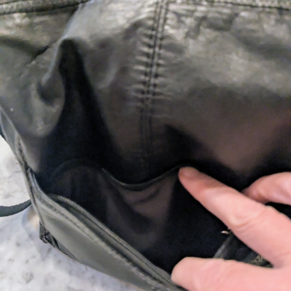 The Sak Black Leather Crossbody Messenger Bag - Picture 8 of 9